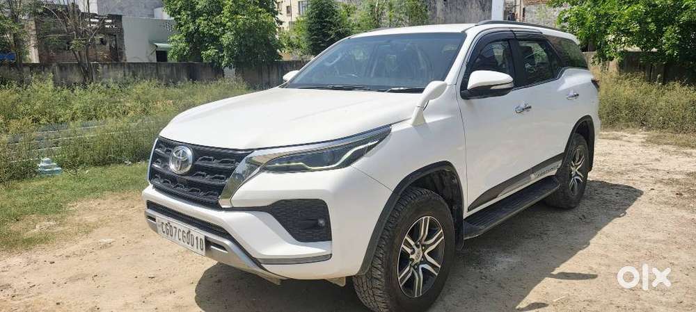 Toyota Fortuner 4x2 At 2.8 Diesel, 2022, Diesel