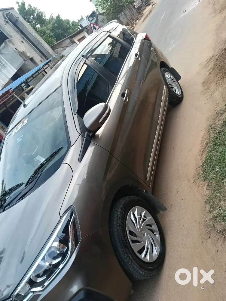 Maruti Ertiga Vxi Petrol 2024