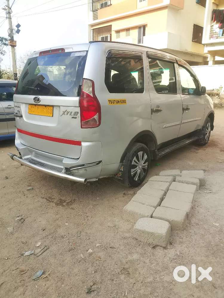 Mahindra Xylo