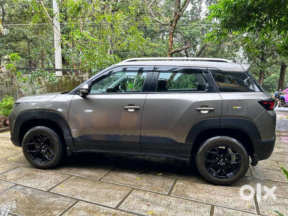 Maruti Brezza 1.5 Zxi At 2022