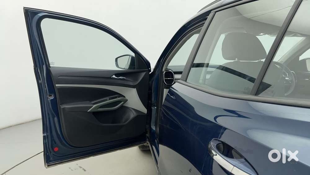 Skoda Kylaq Prestige, 2025, Petrol