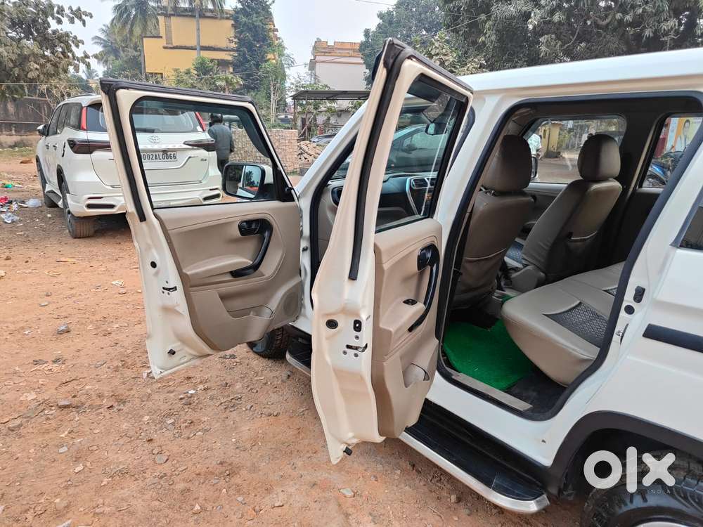 Mahindra Bolero Neo N8, 2023, Diesel