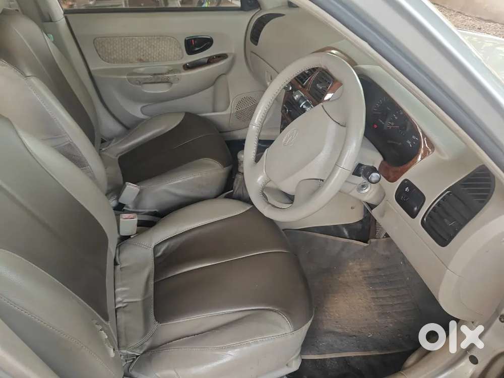 Hyundai Accent Hatchback 2010