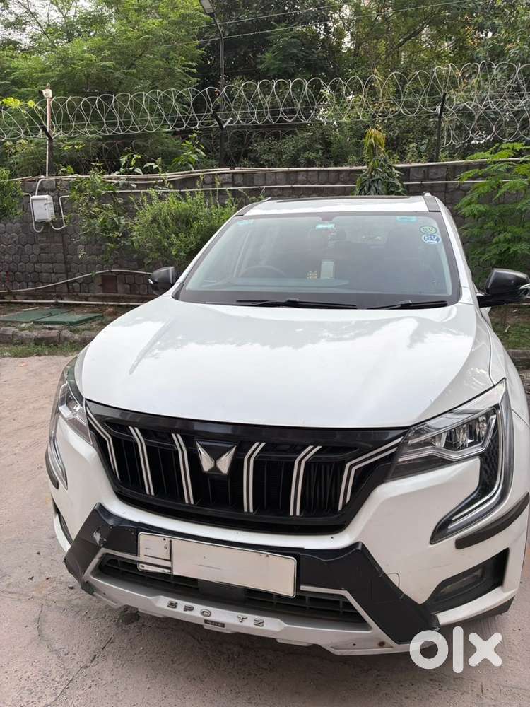 Mahindra Xuv700 2022 Car