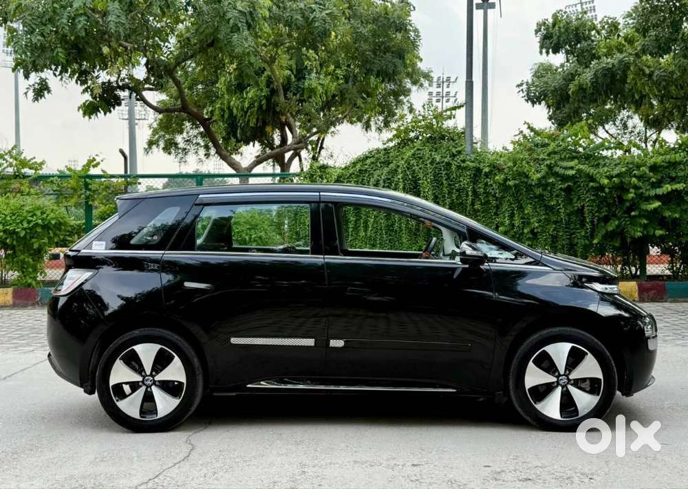 Mg Windsor Ev Essence, 2024, Electric