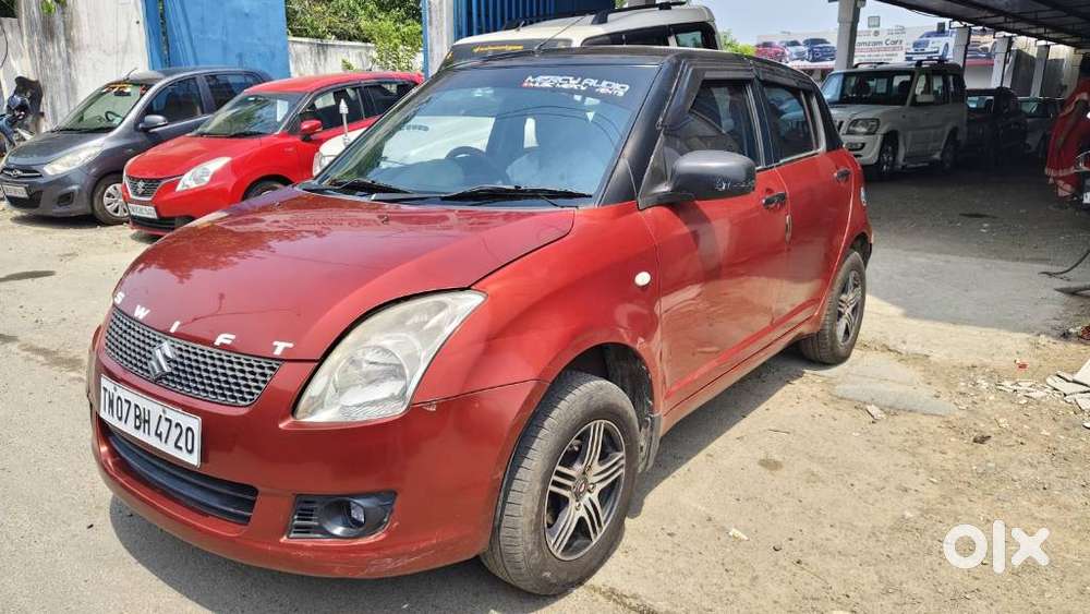Maruti Suzuki Swift Vxi + Manual, 2010, Petrol