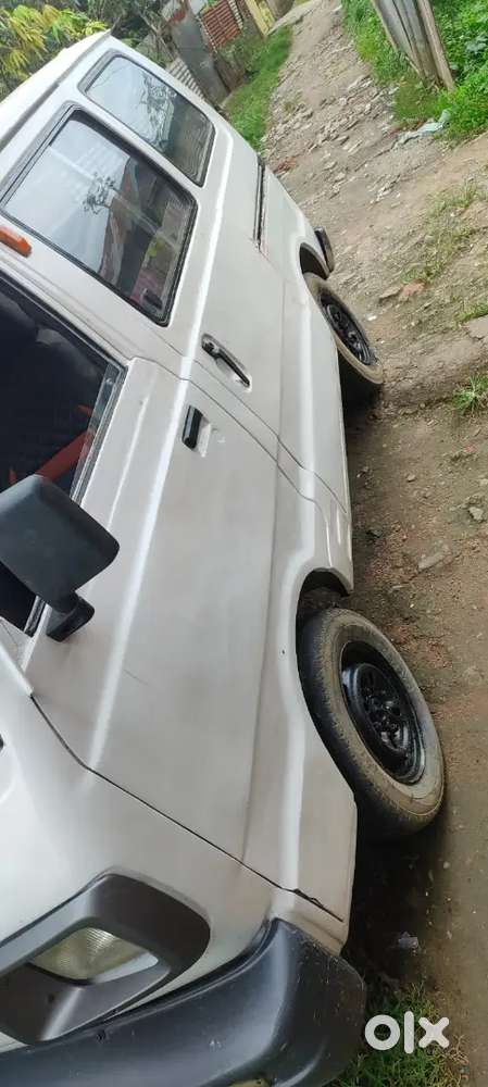 Maruti Suzuki Omni 2002 Petrol