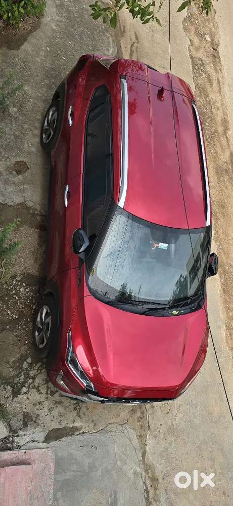 Nissan Magnite 2025 Petrol 13000 Km Driven