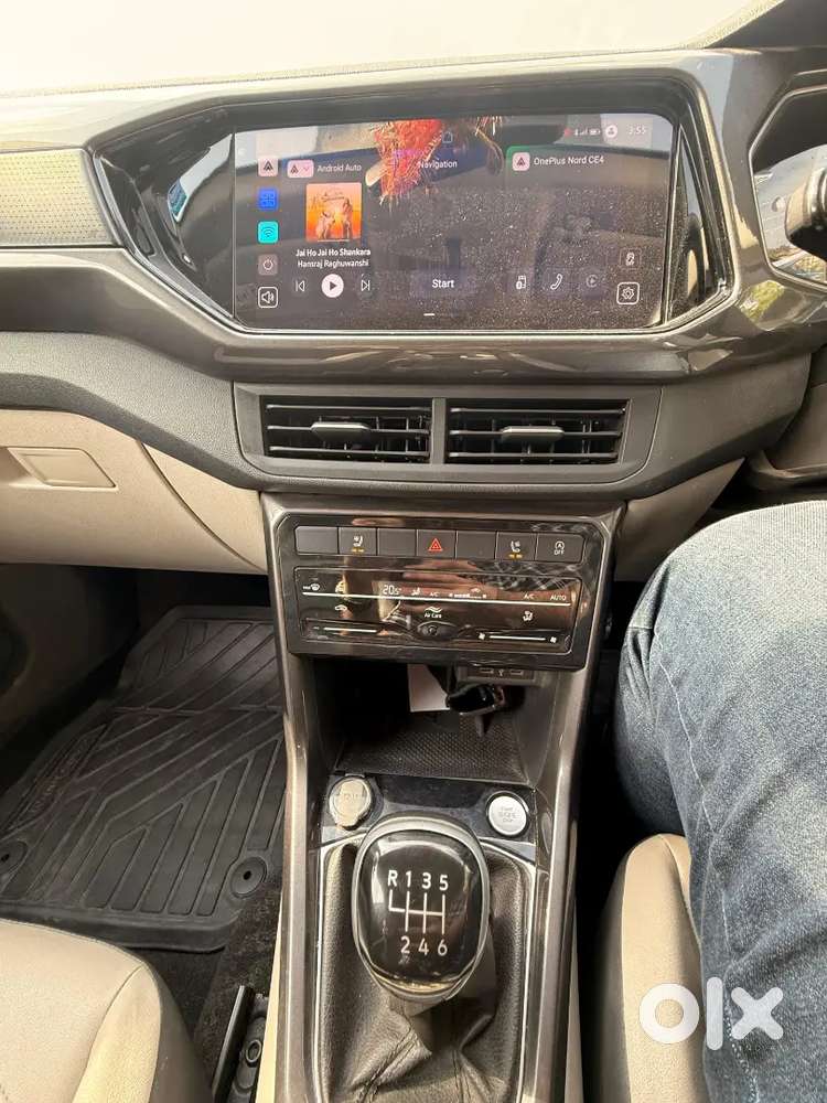 Volkswagen Vw Taigun Topline 2023 Petrol Well Maintained