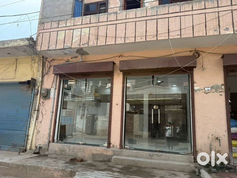 Commercial Showroom/Shop for Rent &ndash; 990 Sq Ft &ndash; Jogiwara, Ambala City