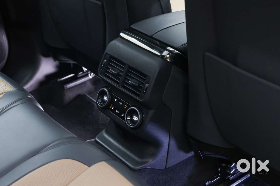 Land Rover Range Velar Hse Dynamic 2.0 Petrol, 2024, Petrol