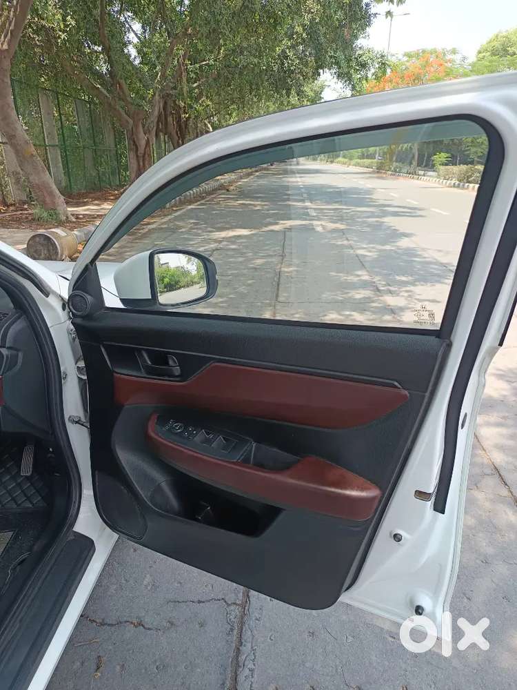 Please Read Complete Description Amaze 3rd Gen Top End Features