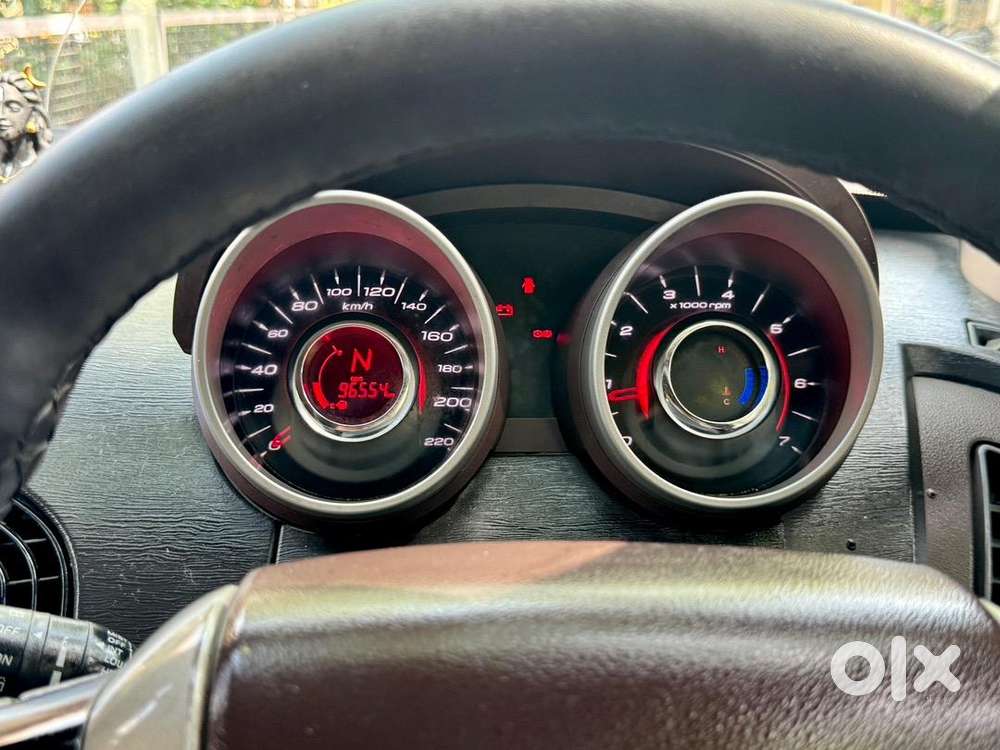 2014 Mahindra Xuv500 Top Model– Runs Like New  100% Genuine Condition