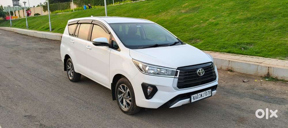 Toyota Innova Crysta 2.4 G Mt 8s, 2021, Diesel