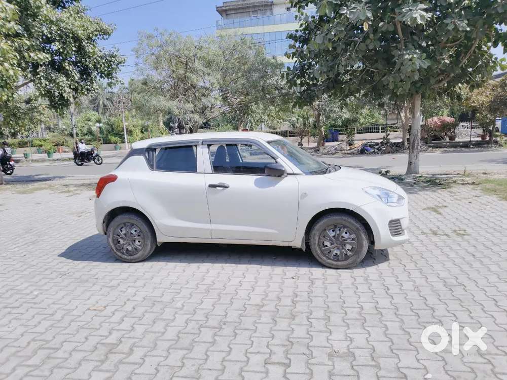 Maruti Suzuki Swift 2021 Petrol Well Maintained