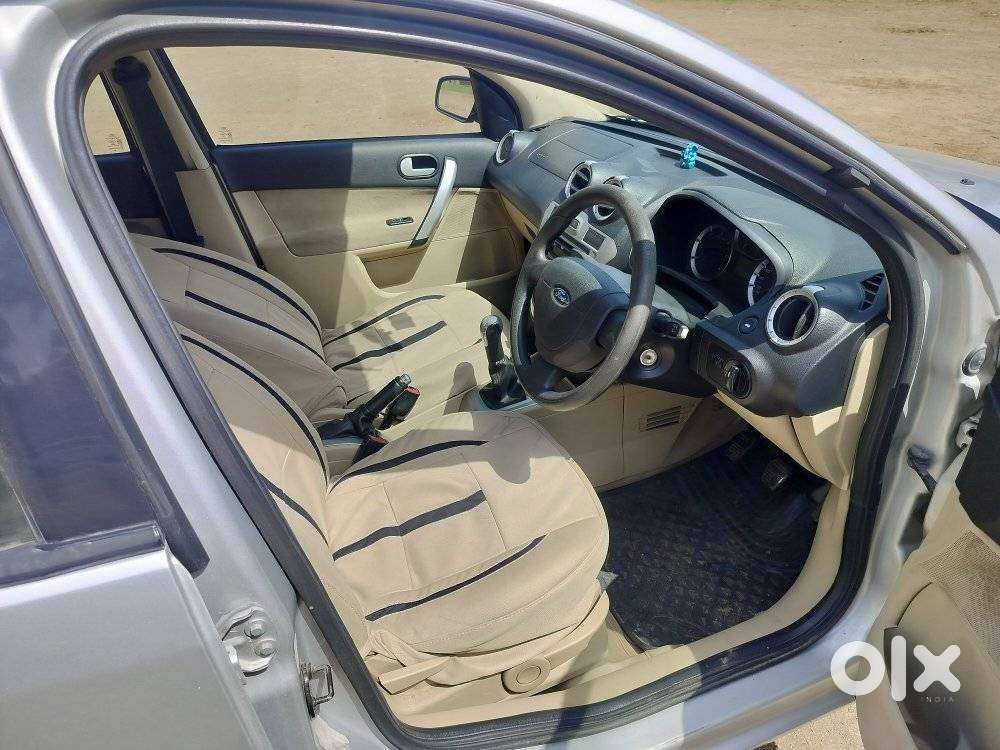 Ford Fiesta Classic 1.4 Titanium, 2015, Diesel