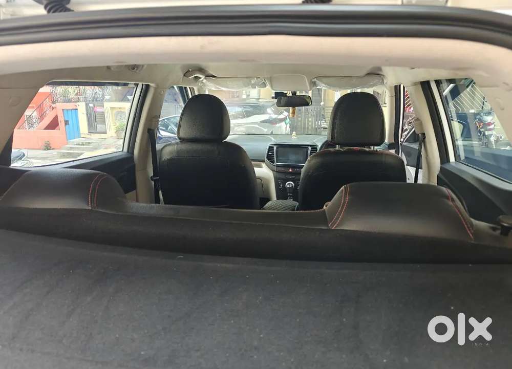 Mahindra Xuv300 Petrol 2024