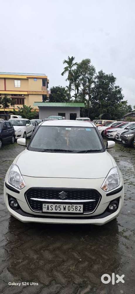 Maruti Suzuki Swift Vxi Optional, 2024, Petrol