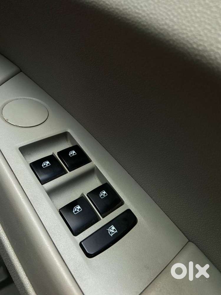 Mahindra Marazzo M2, 2018, Diesel