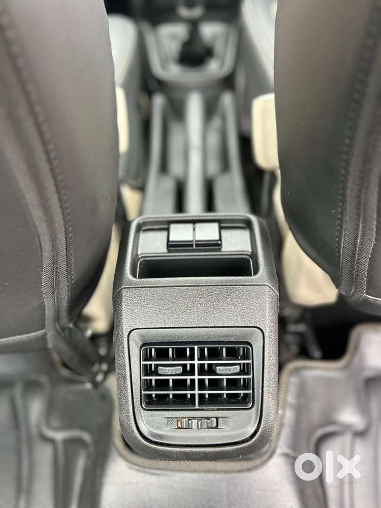 Maruti Suzuki Dzire 1.2 Vxi, 2024, Petrol