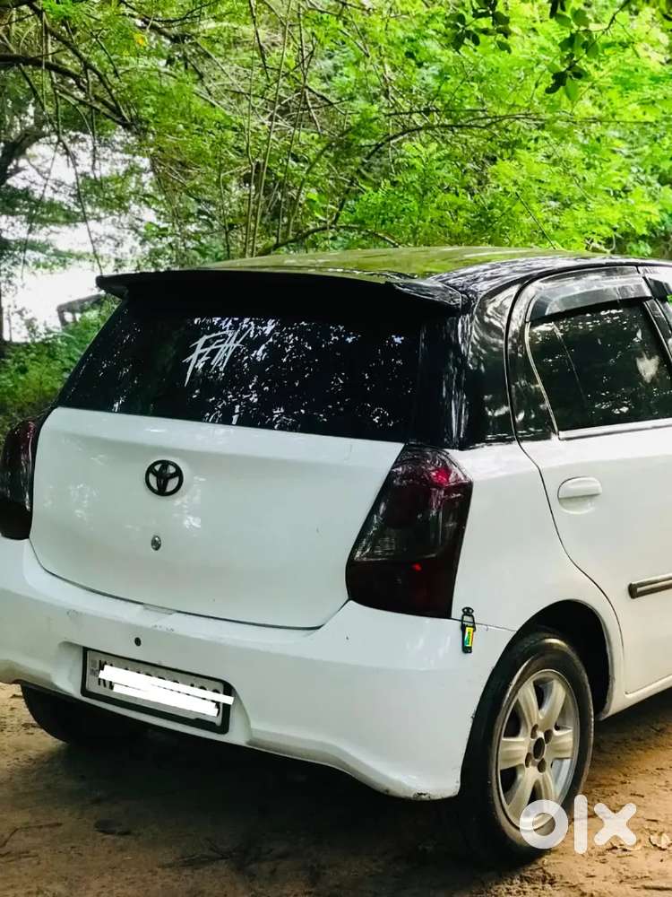 Toyota Etios Liva 2013 Diesel 147000 Km Driven