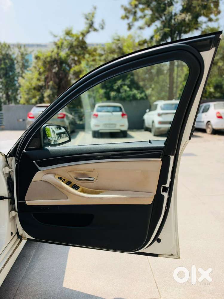 Bmw 5 Series 2.0 520d Luxury Line, 2015, Diesel