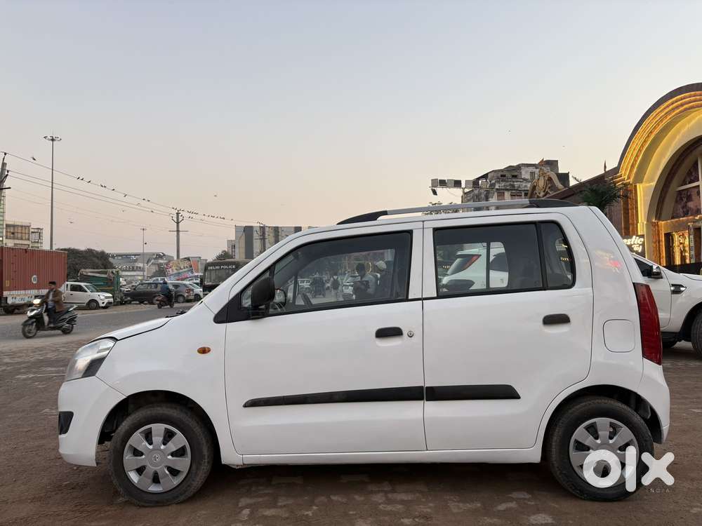 Maruti Suzuki Wagon R 1.0 Vxi Cng, 2011
