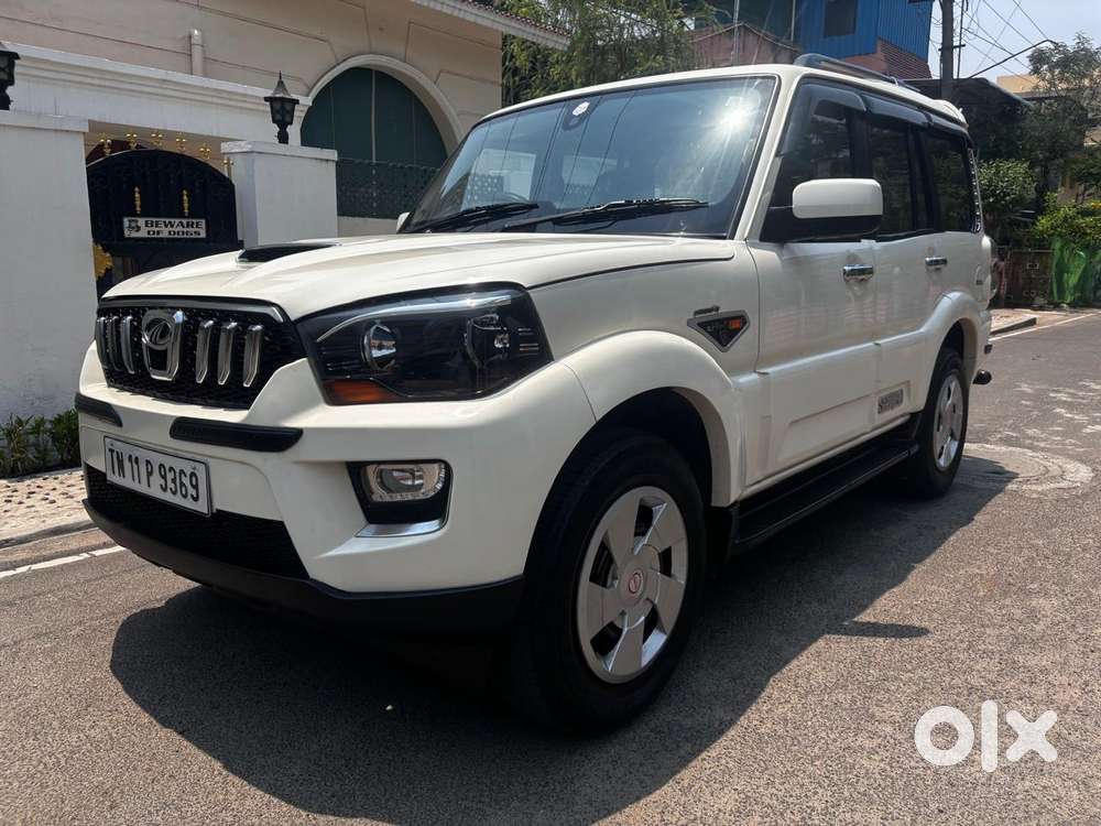 Mahindra Scorpio S6, 2015, Diesel