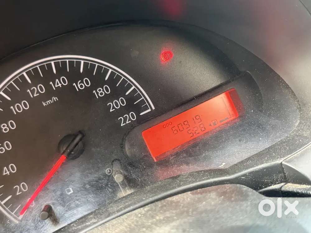 Nissan Sunny Petrol 2011