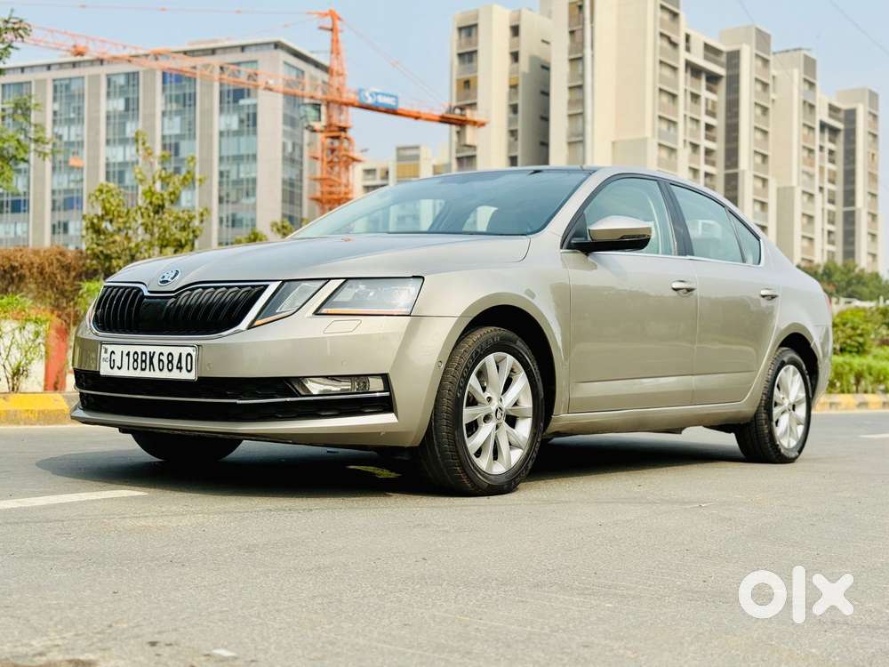 Skoda Octavia 2.0 L K Tsi At, 2019, Petrol