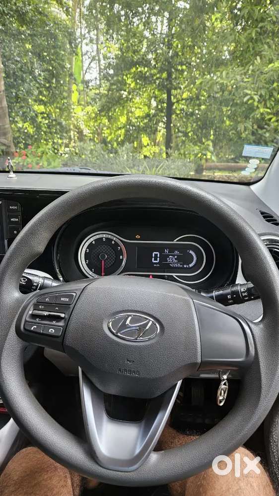 Hyundai Grand I10 Nios - Automatic