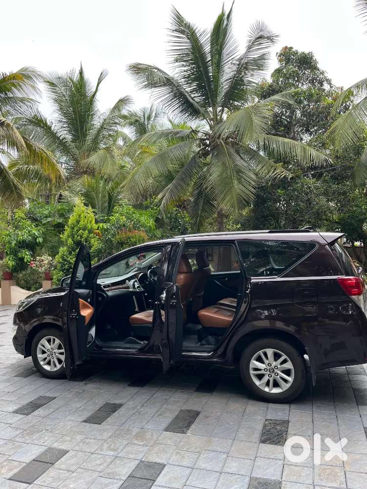 Toyota Innova Crysta 2018 Diesel 44921 Km Driven