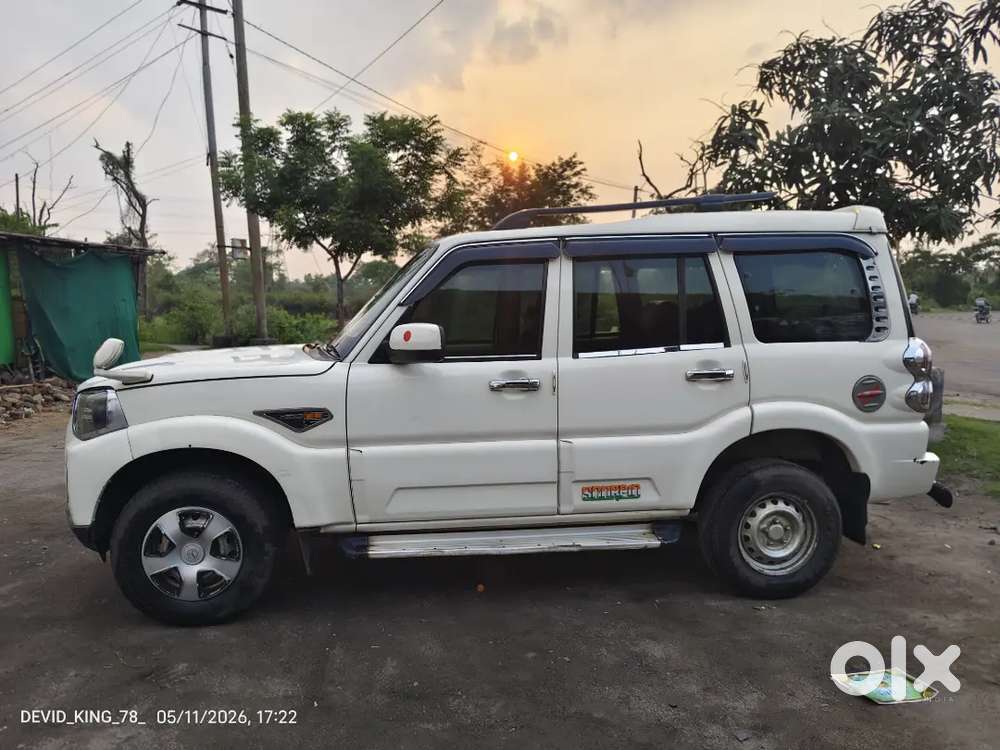 Mahindra Scorpio 2017 Diesel 85000 Km Driven