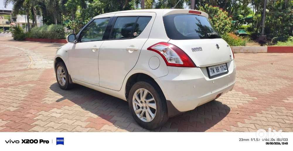 Maruti Suzuki Swift 2011-2014 Zdi, 2013, Diesel