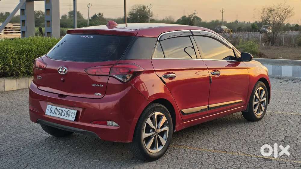 Hyundai Elite I20 2015 Cng & Hybrids 107000 Km Driven