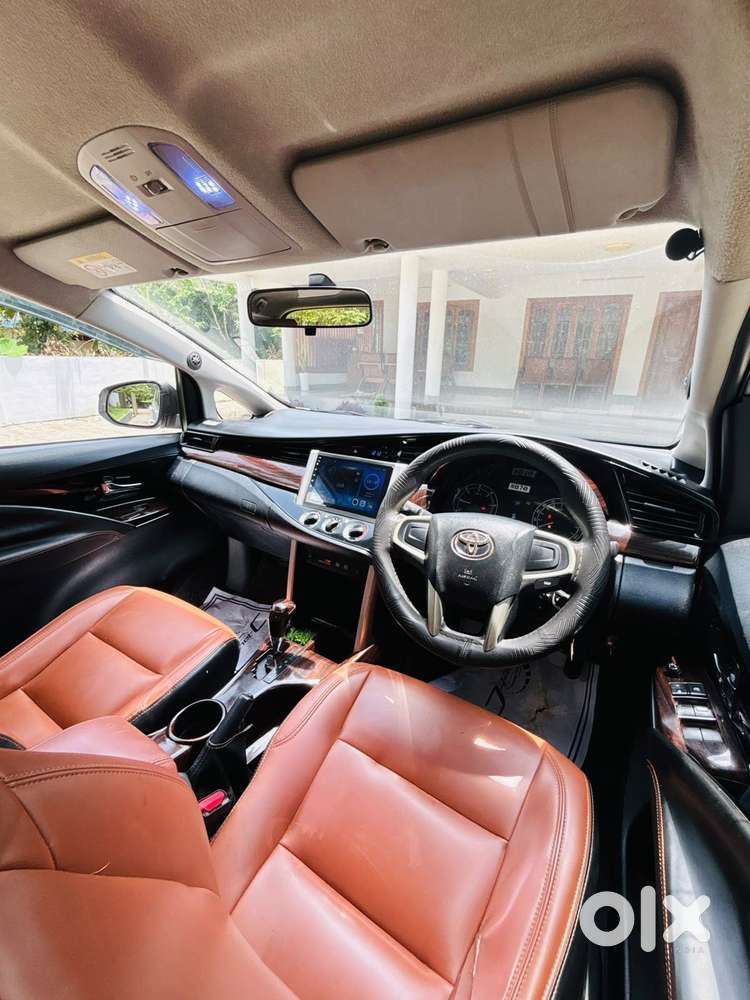 Toyota Innova Crysta 2.8 Gx At 7 Str, 2017, Diesel