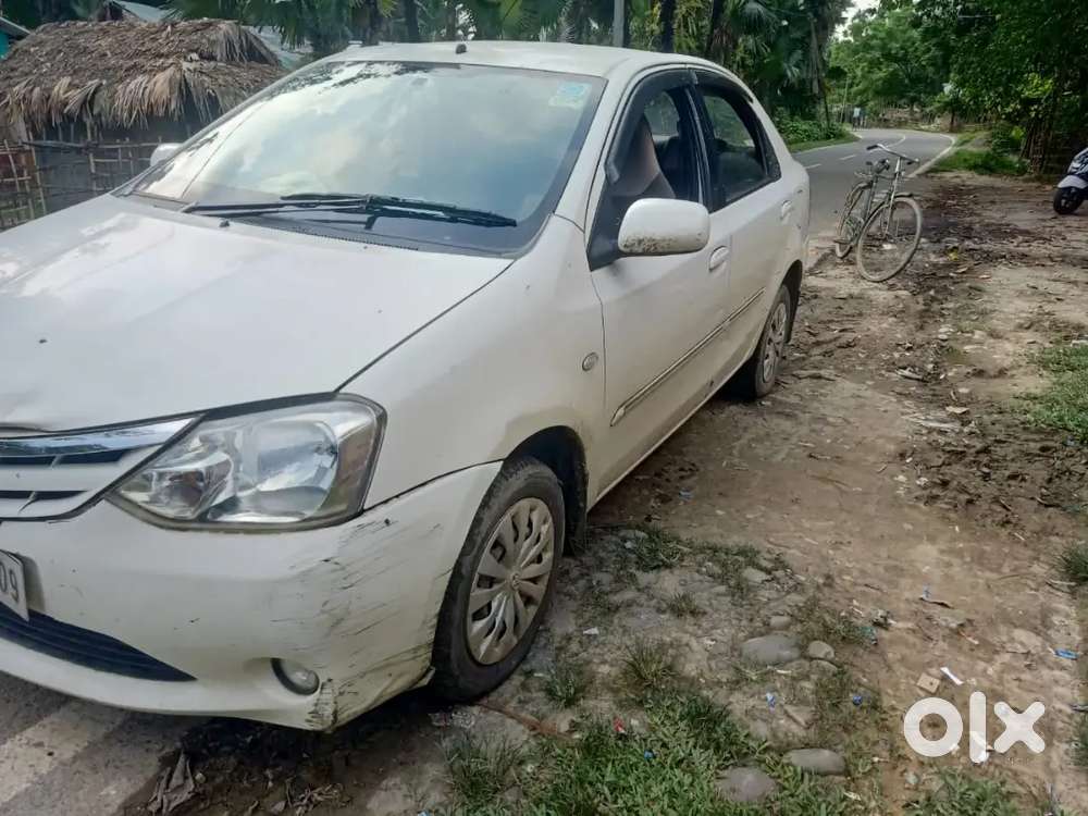 Toyota Etios 1.5 G 2013