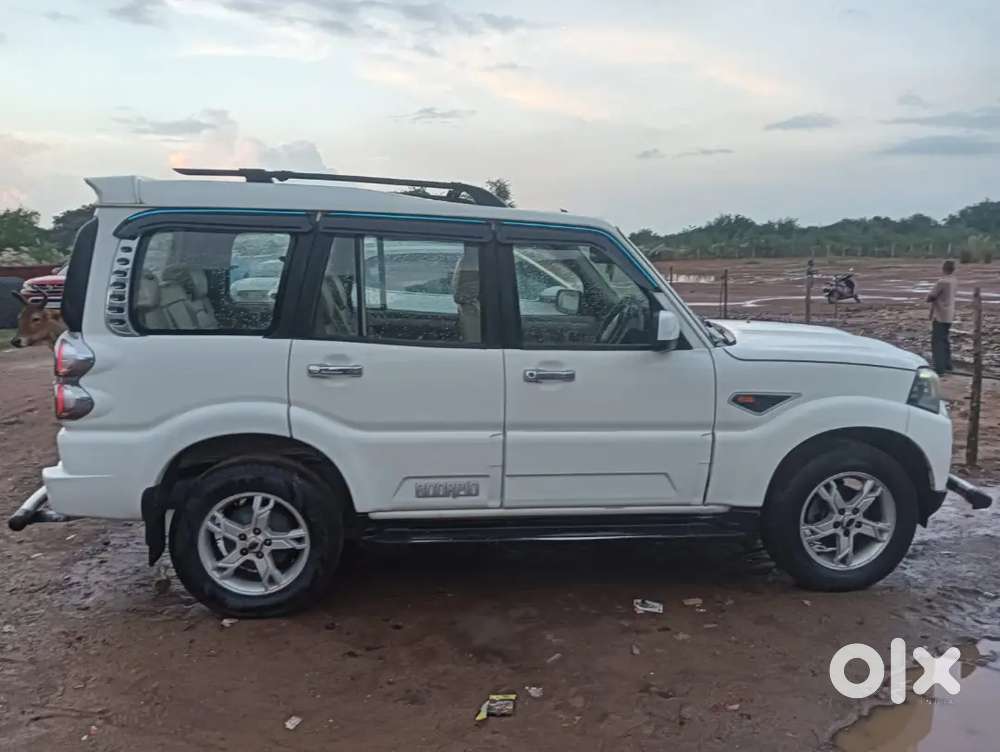 Mahindra Scorpio 2015 Diesel Manual