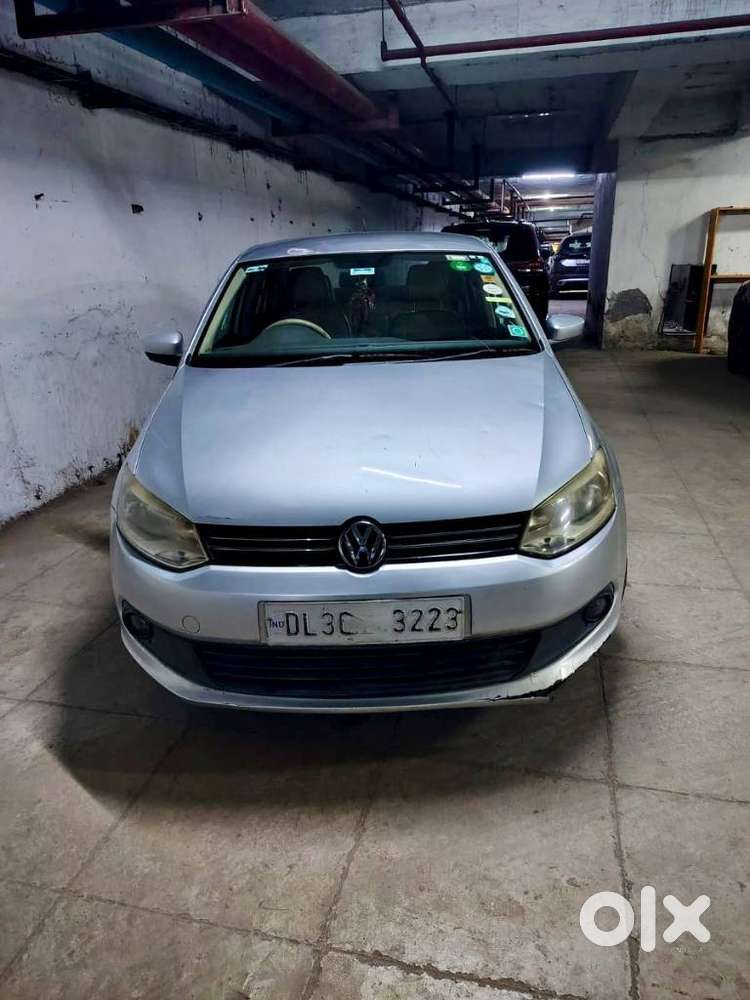 Volkswagen Vento Magnific 1.6 Comfortline, 2014, Petrol