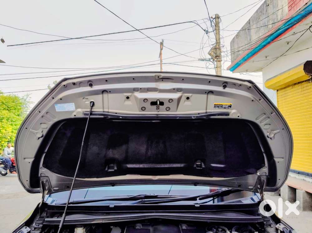 Toyota Innova Crysta 2.8z Automatic, 2019, Diesel