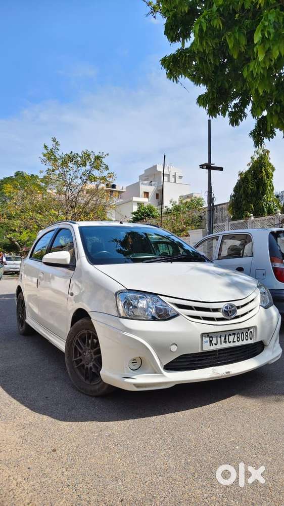 Toyota Etios Liva Trd Sportivo Petrol Ltd, 2014, Petrol