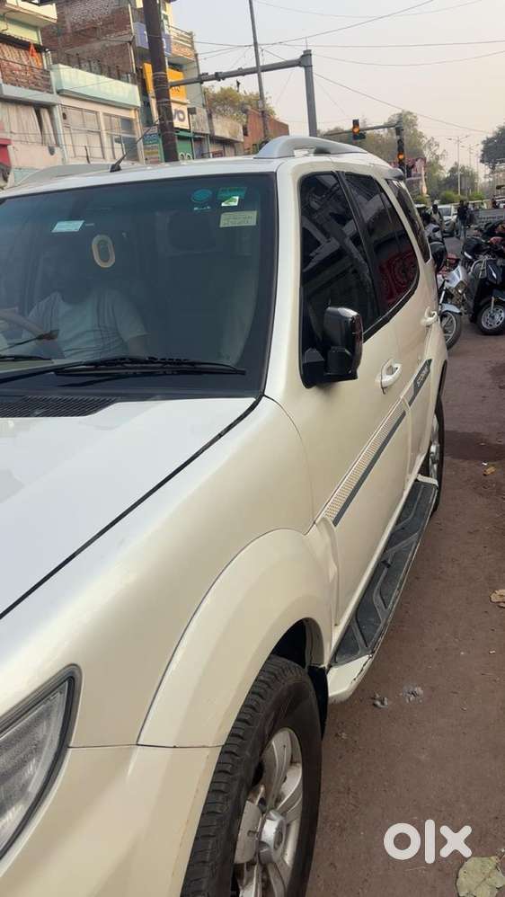Tata Safari Storme Diesel 2013