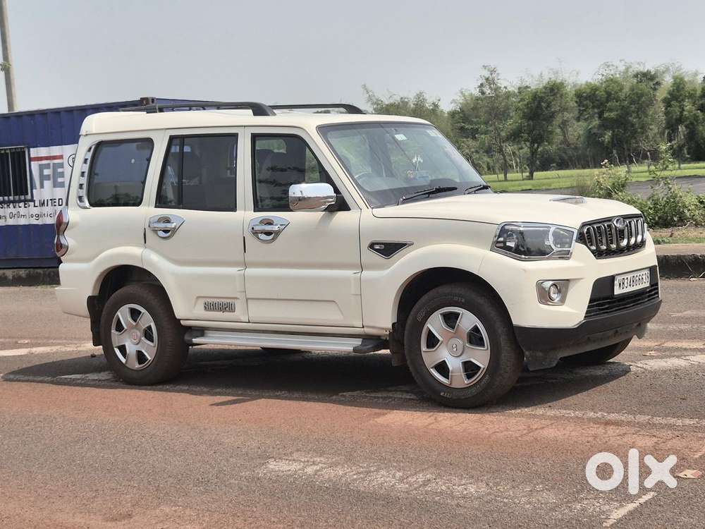 Mahindra Scorpio S5, 2018