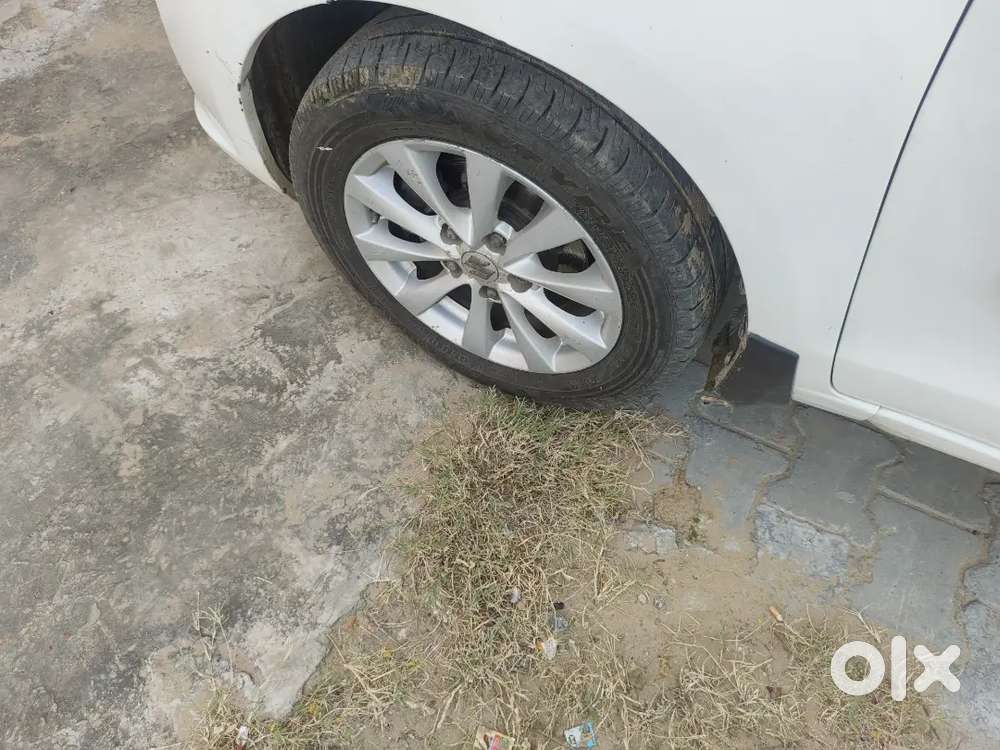 Maruti Suzuki Ertiga 2014 Diesel Manual