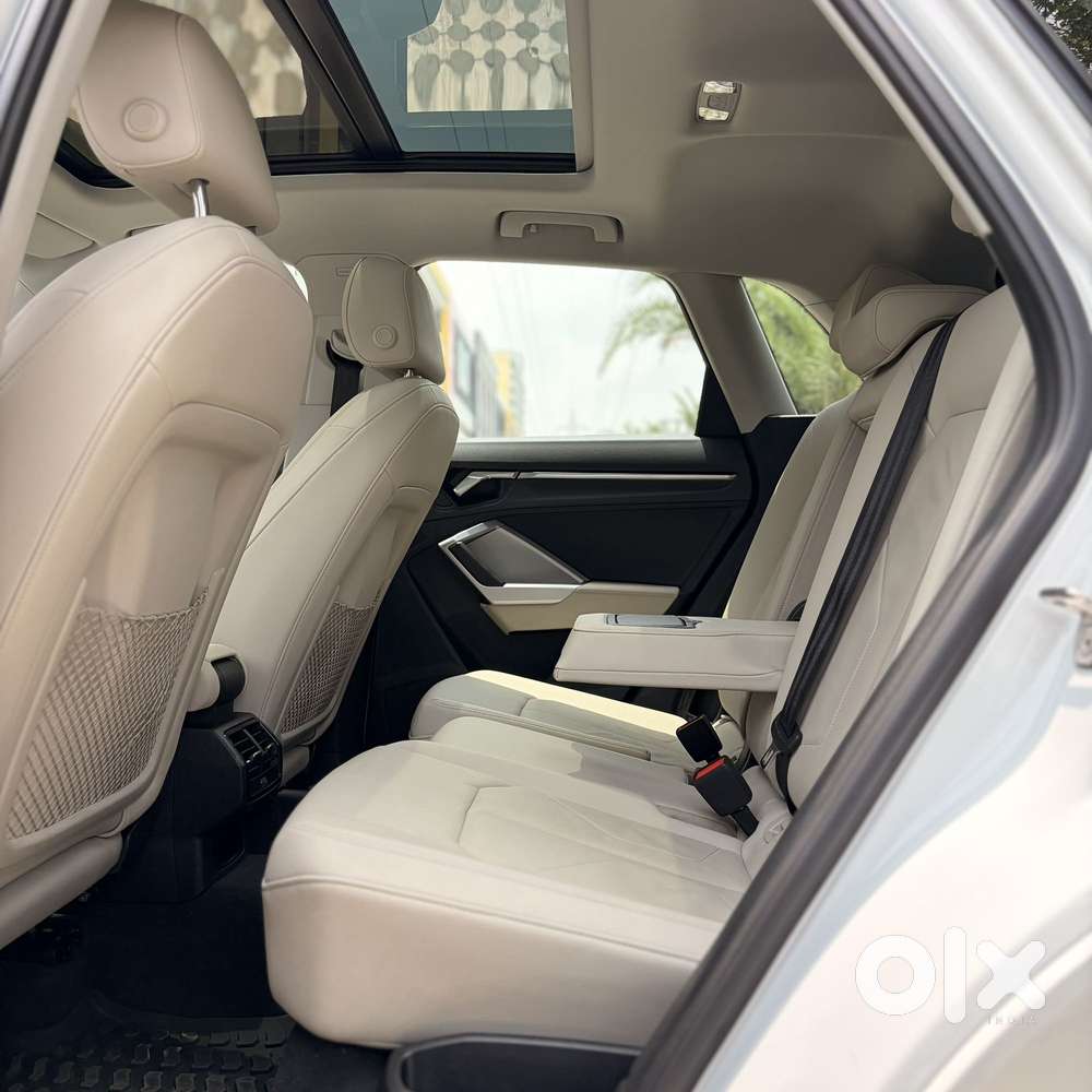 Audi Q3 40 Tfsi Premium Plus, 2025, Petrol