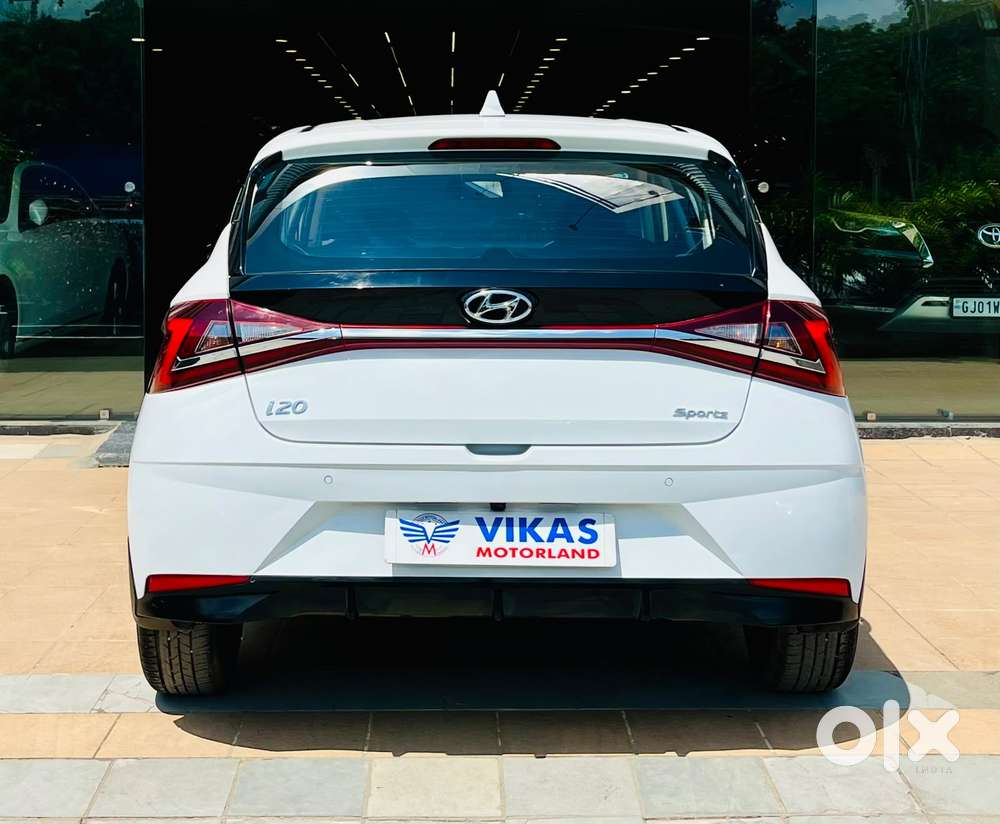 Hyundai I20 Sportz 1.2 Ivt, 2021, Petrol