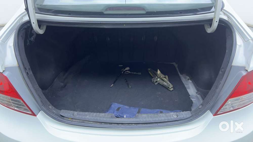 Hyundai Verna Fluidic 1.6 Vtvt Sx Automatic, 2012, Petrol