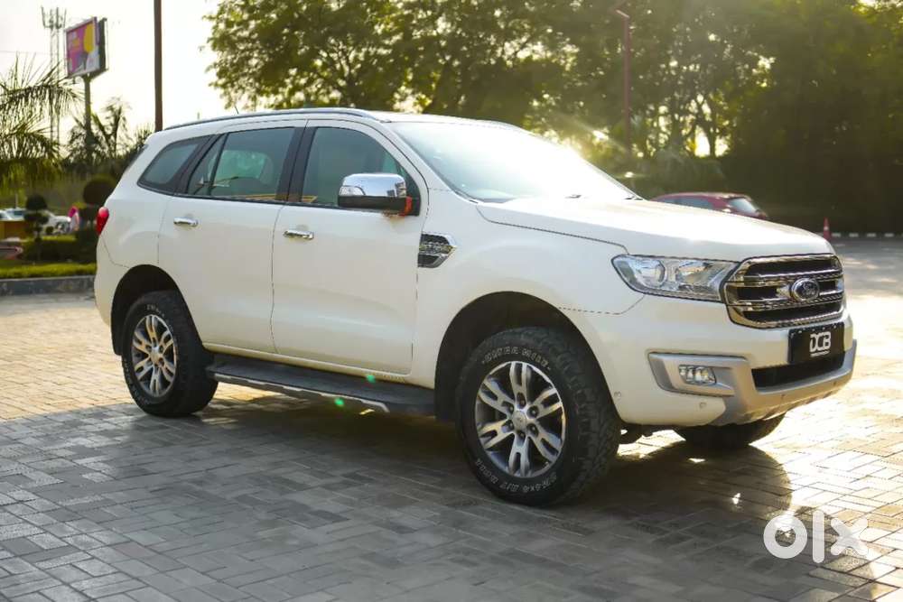 Ford Endeavour 3.2 Titanium At 4x4, 2017, Diesel