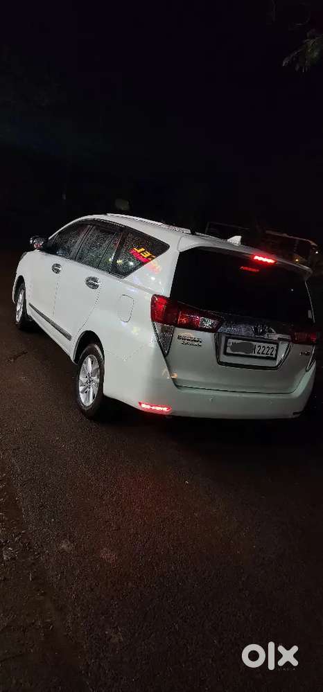 Toyota Innova Crysta Z 2018 Diesel 99000 Km Driven