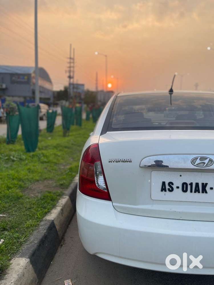 Hyundai Verna 2010 39000 Km Driven Well Maintained.